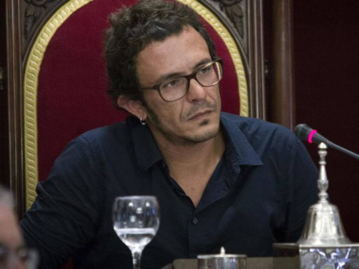 El alcalde de Cádiz: "No quiero dejar de vivir en un piso de currante en La Viña"