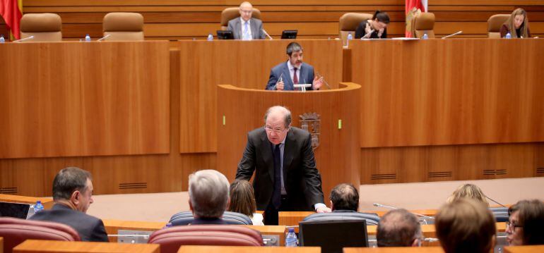 Imagen de la sesión del pleno de las Cortes