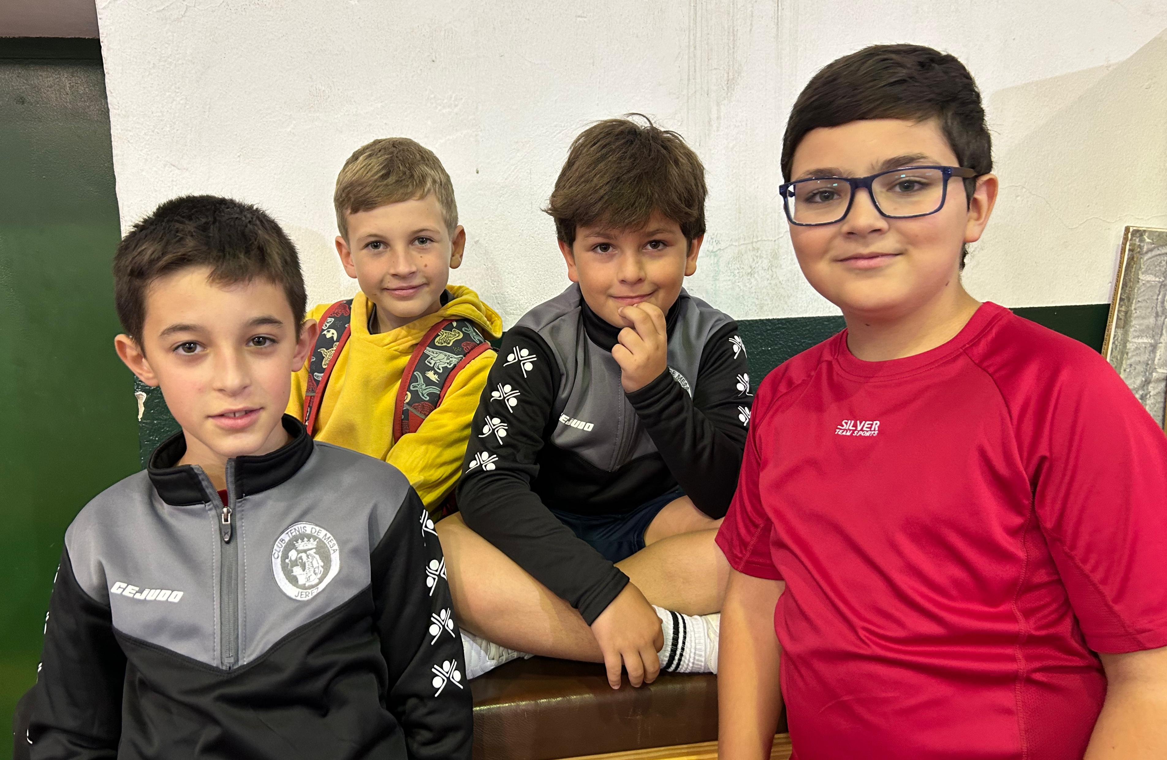 Los benjamines del CTM Jerez participaron en una concentración en El Puerto.