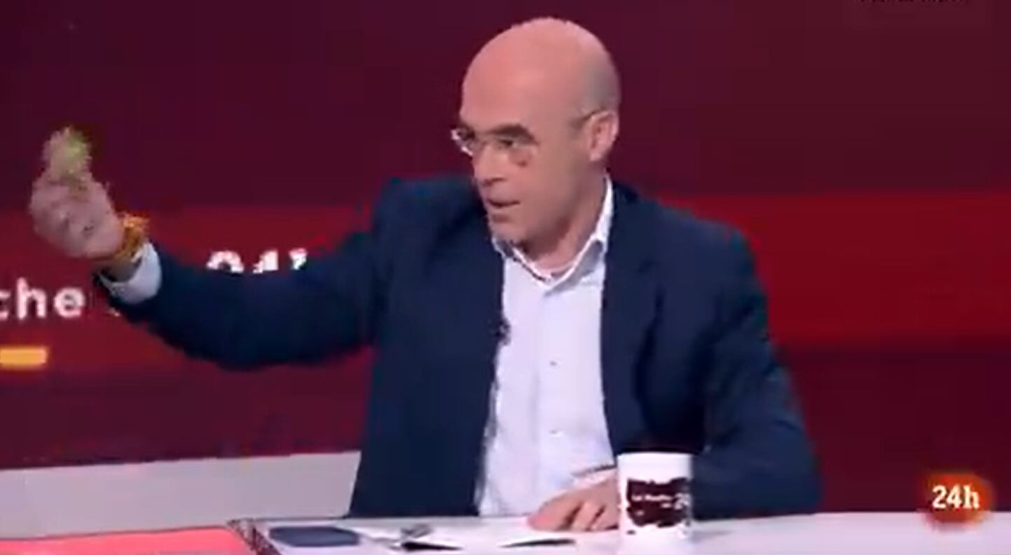 El eurodiputado Jorge Buxadé, durante la entrevista en TVE.