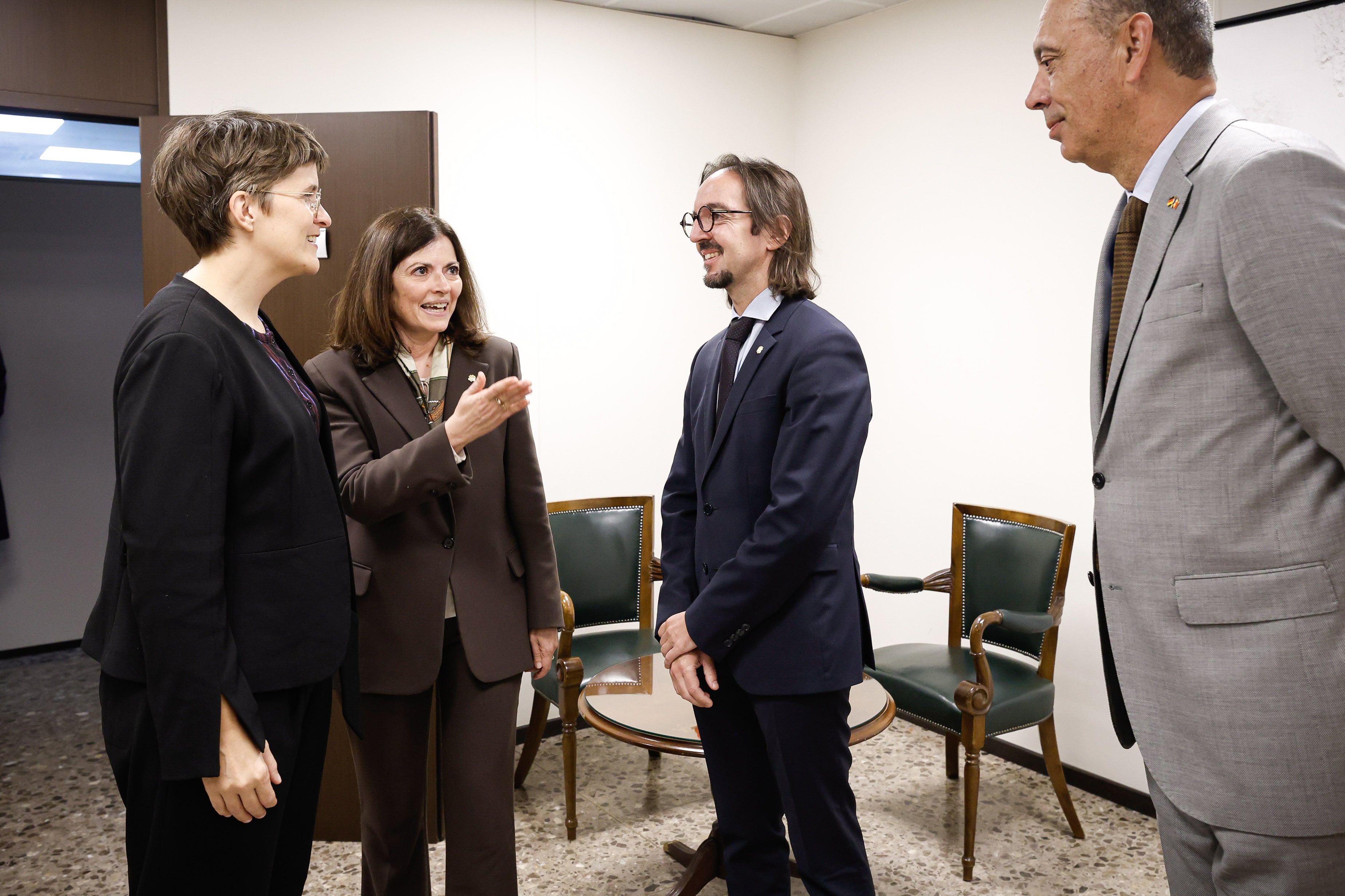 Anna Lührmann, ministra d&#039;Estat per Europa i Clima del Ministeri Federal d&#039;Afers Exteriors d&#039;Alemanya al Principat d&#039;Andorra amb Imma Tor i Landry Riba