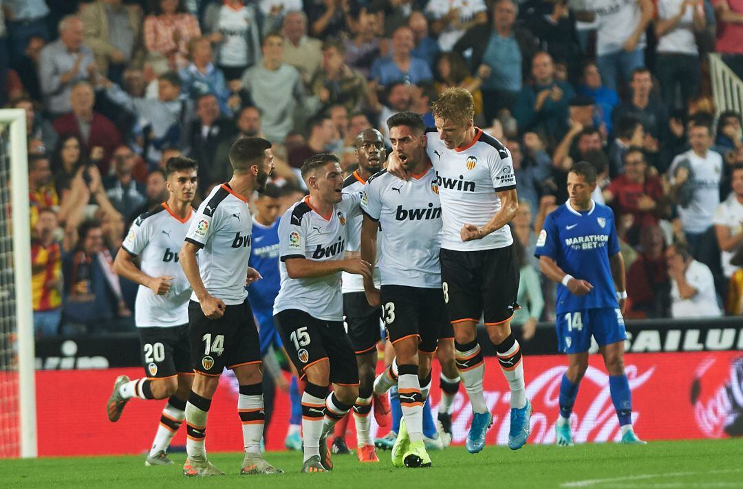 Sobrino anotó el gol del empate ante el Sevilla en Mestalla.