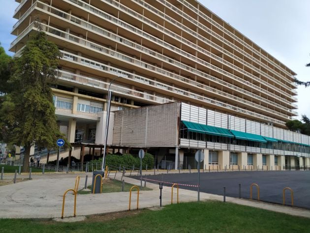 Parte trasera del Hospital Provincial, donde se ha inaugurado el nuevo hospital de Oncología Médica.