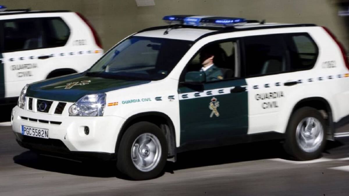 Detenido un matrimonio por abandonar a sus hijos de 5 y 7 años en Mula