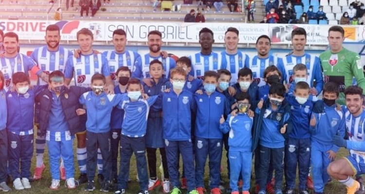 El once de la Arandina ante el Ribert con varios jóvenes jugadores de la cantera