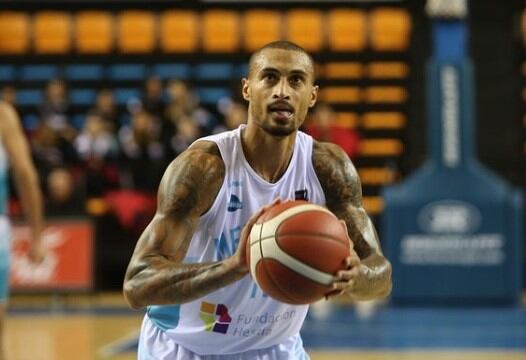 El jugador francès seguirà tota la temporada amb l'Hestia Menorca.