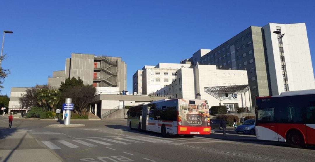 Exterior del Hospital de Cabueñes, una de las mayores reformas proyectadas en los últimos años en Asturias