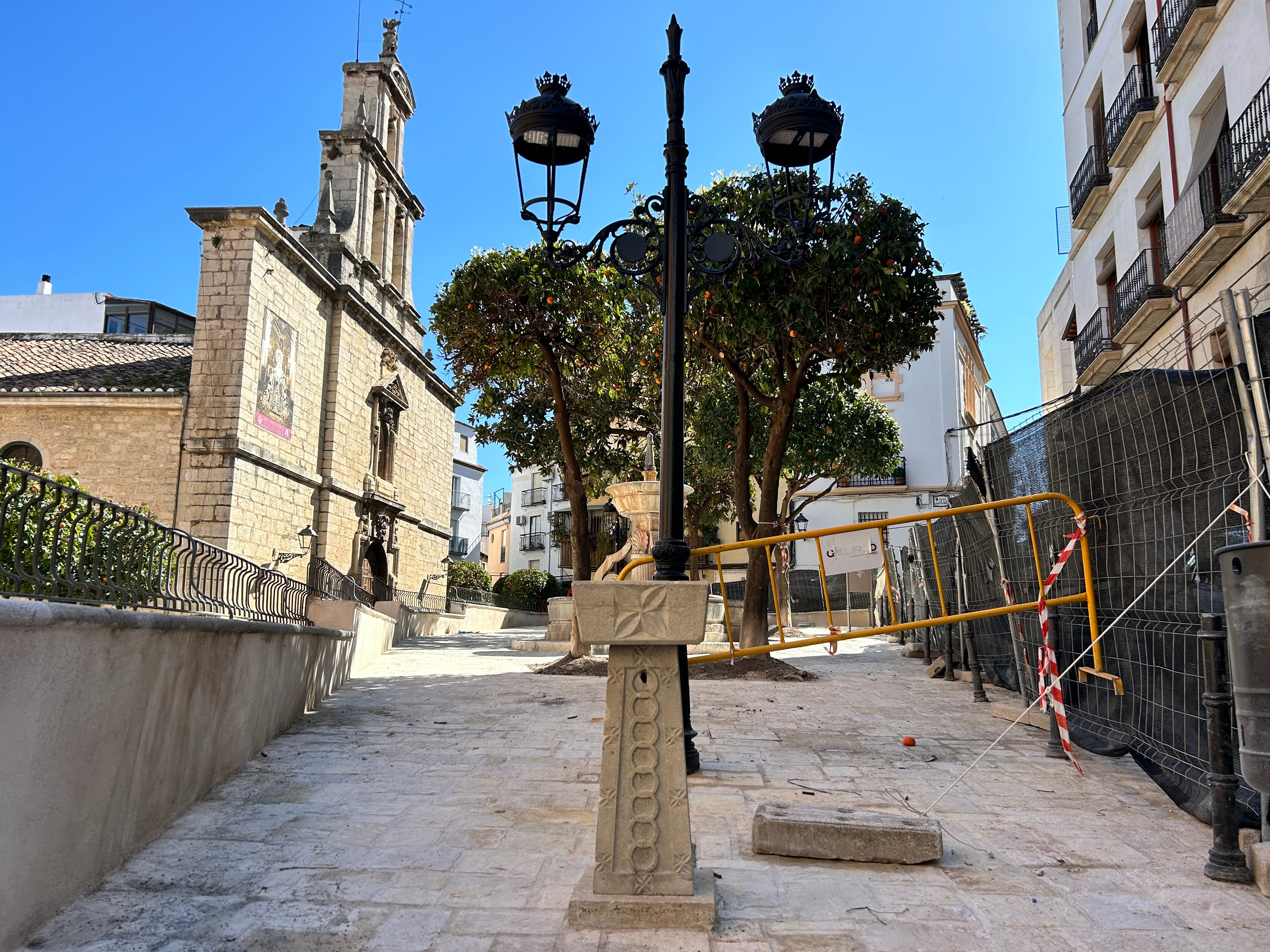 Estado actual de las obras de la plaza de San Bartolomé de Jaén.