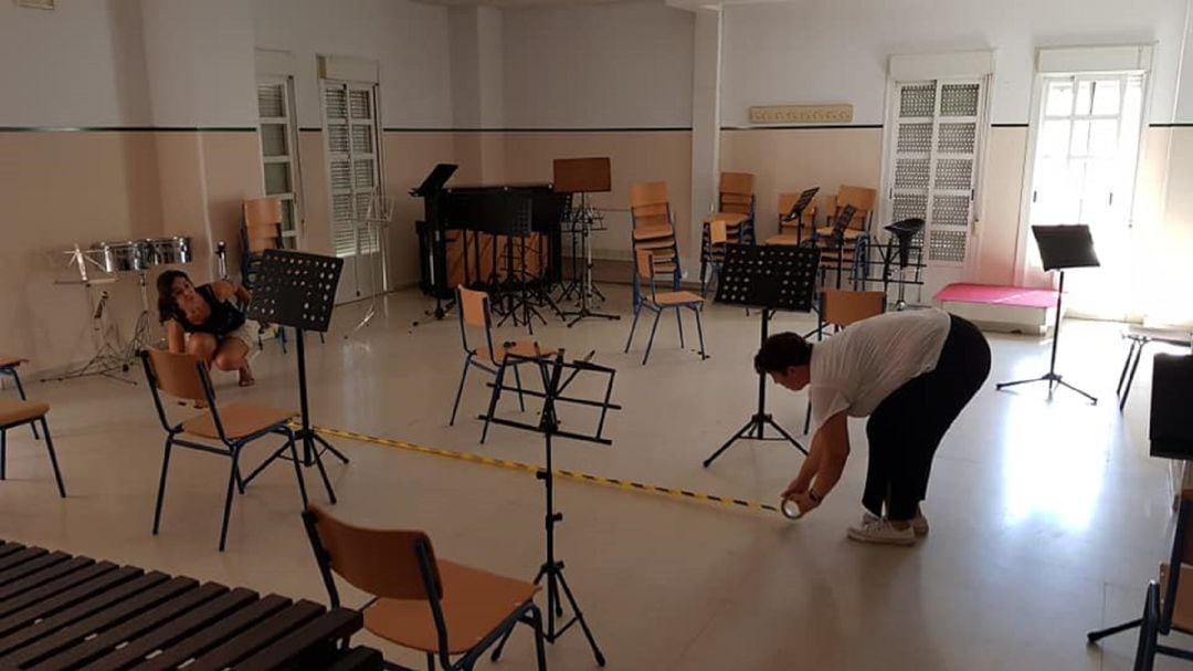 Instalación de medidas de seguridad en el conservatorio Andrés Segovia.