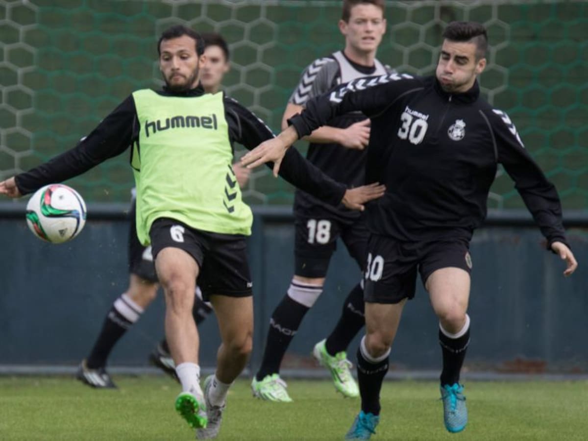 Kamal, del Racing de Santander, otra posibilidad para el centro del campo