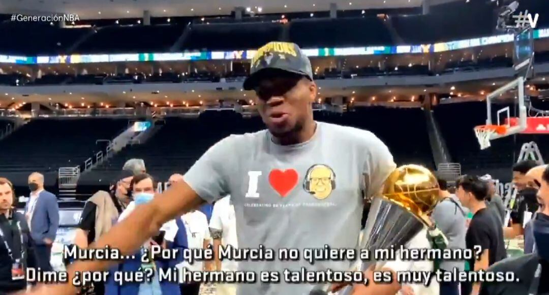 Giannis Antetokounmpo en declaraciones a un periodista de Zaragoza