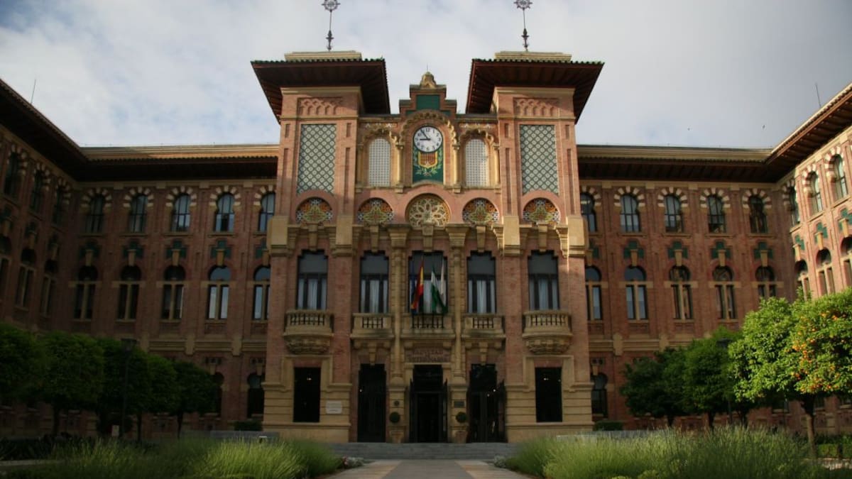 La UCO ofrece complementar el sueldo de investigadores postdoctorales a los que descontaba la cuotas de la Seguridad Social