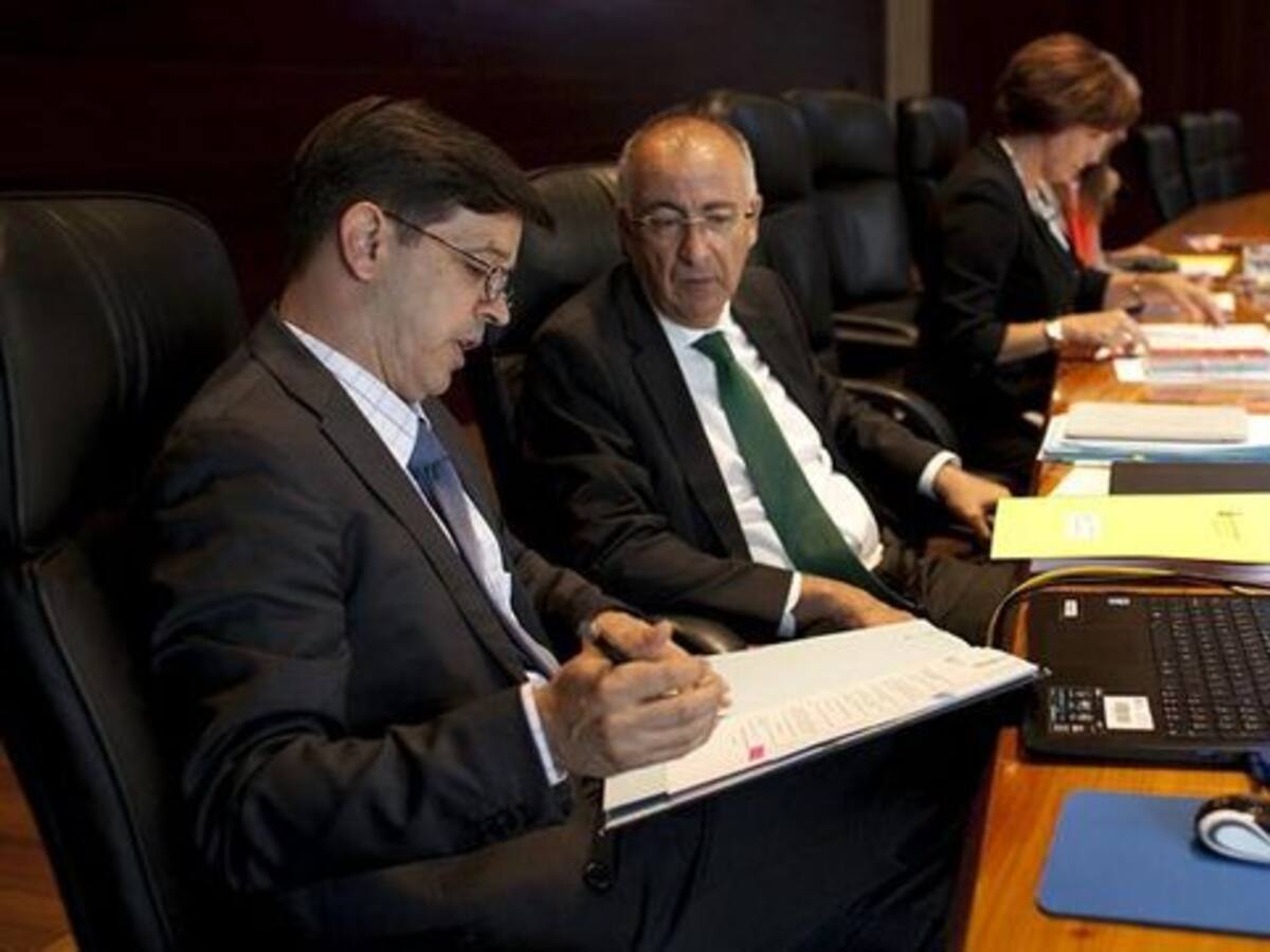 ¿Se pueden mantener los servicios públicos ingresando aún menos?