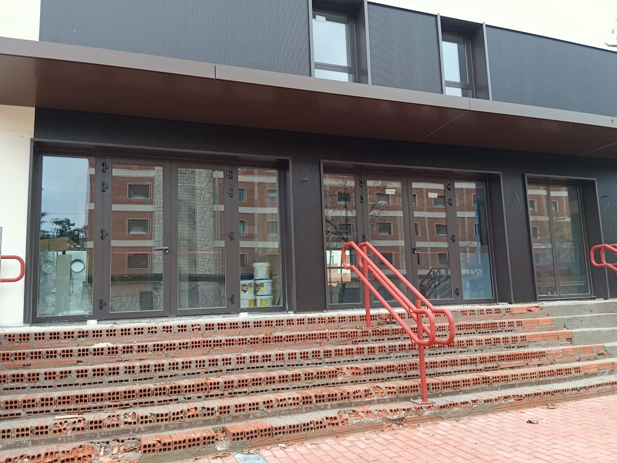 Sergio Chagartegui, portavoz de Vox en el Ayuntamiento de Aranda, sobre futuro funcionamiento piscina cubierta y otras cuestiones de actualidad municipal