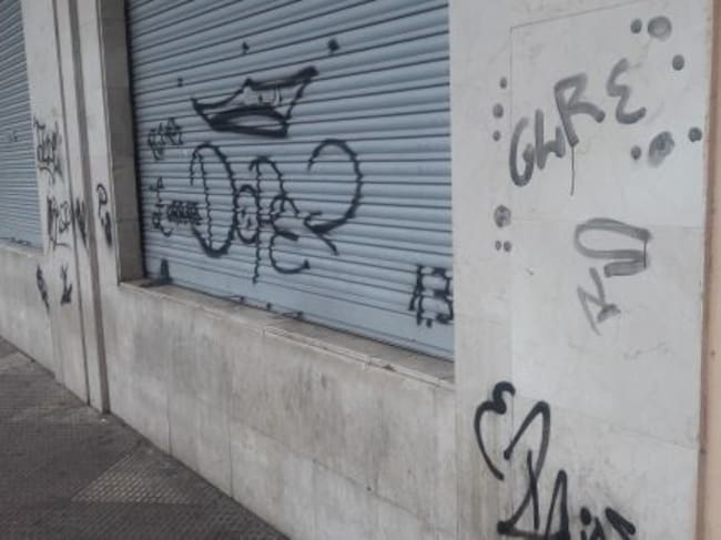 Pintadas en fachadas de la zona centro