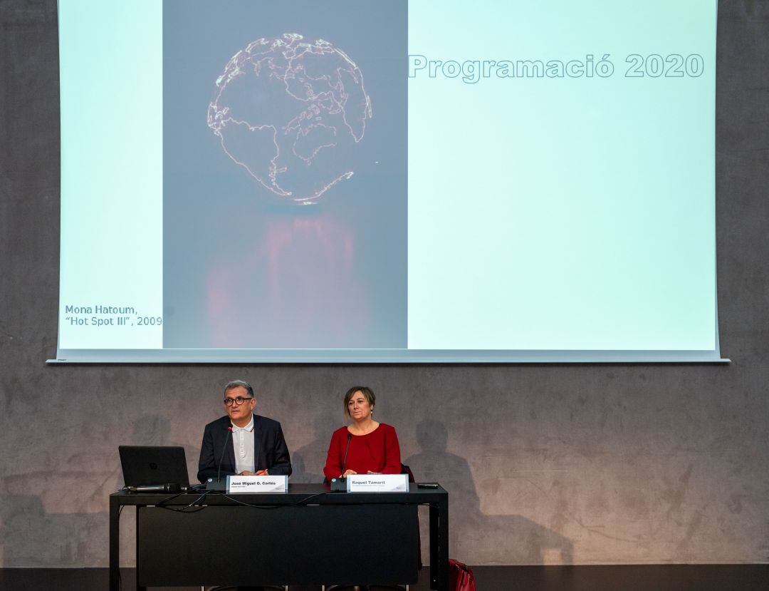 José Miguel. G. Cortés y Raquel Tamarit durante la presentación de la programación del IVAM para el año 2020