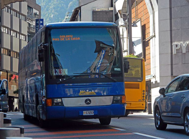 Un autobús de la Hispano andorrana