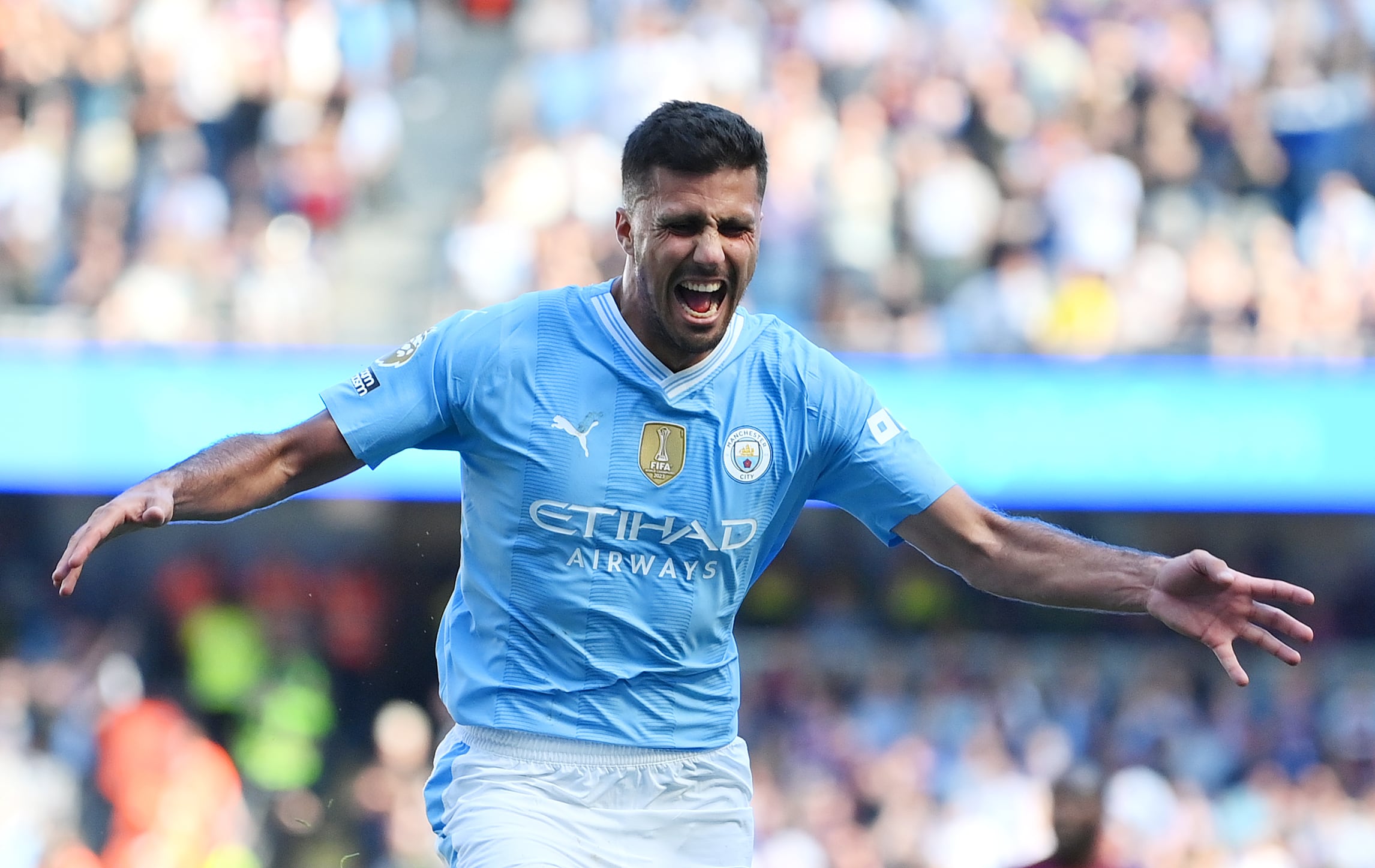 El City saca pecho con Rodri en mitad del revuelo por el 'no viaje' del Madrid y Vinicius a la gala del Balón de Oro