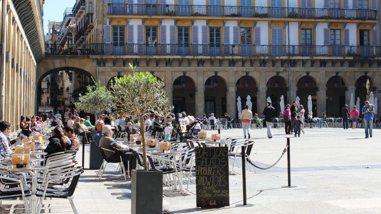 Vista de la plaza de la Constitución de San Sebastián.