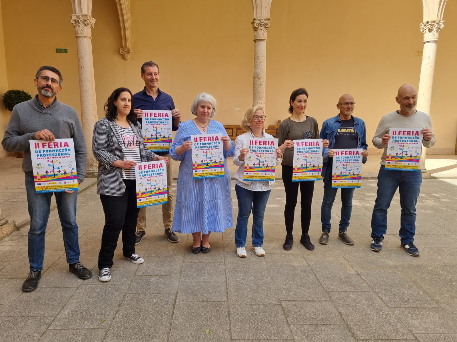 Representantes de los Centros Educativos que participarán en la Feria