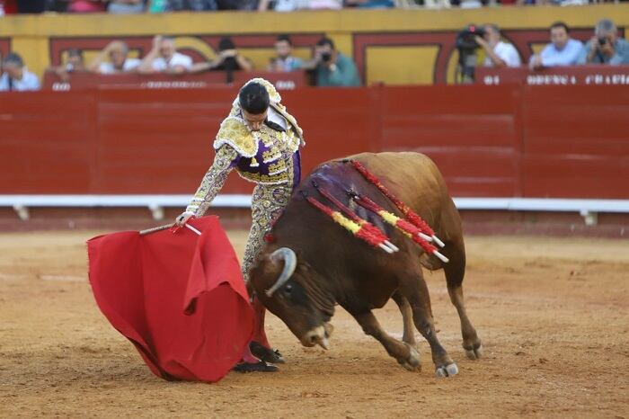 Talavante durante uno de sus toros