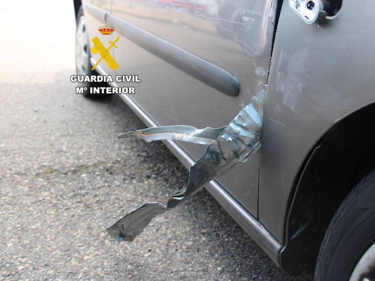 Investigado por sufrir un choque con su vehículo y continuar la marcha bajo los efectos del alcohol