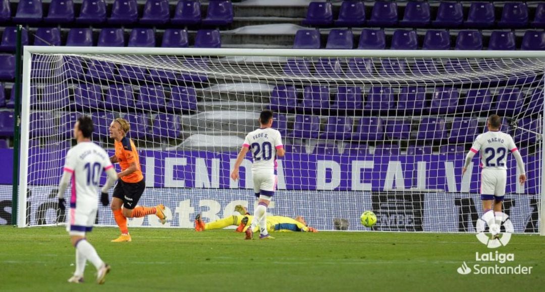 El gol de Soler dio la victoria al Valencia