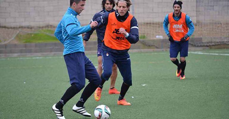 Varios jugadores del Real Jaén durante un entrenamiento esta semana.