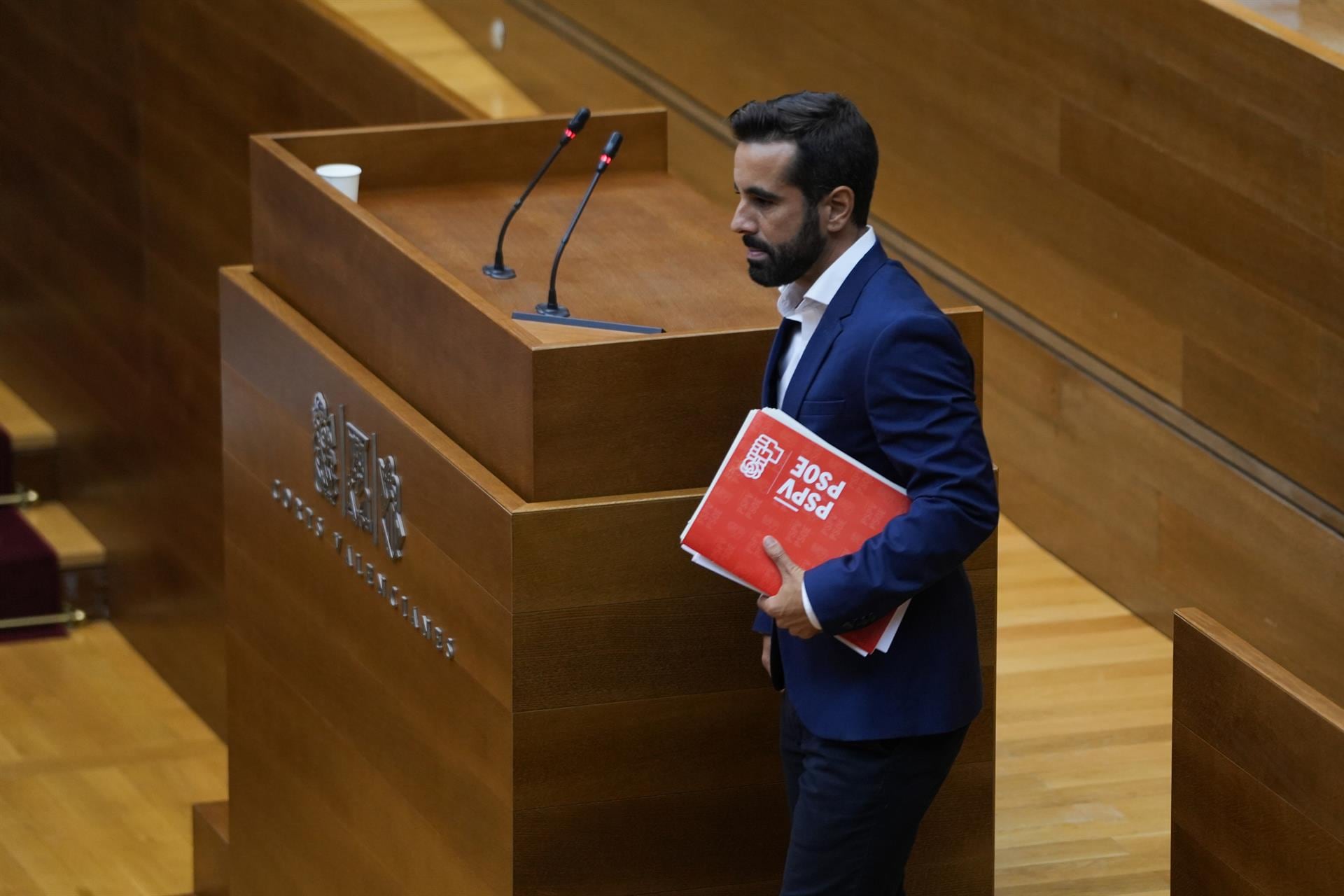 El síndic del PSPV-PSOE, José Muñoz, interviene en el Debate de Política General en Les Corts - JORGE GIL/EUROPA PRESS