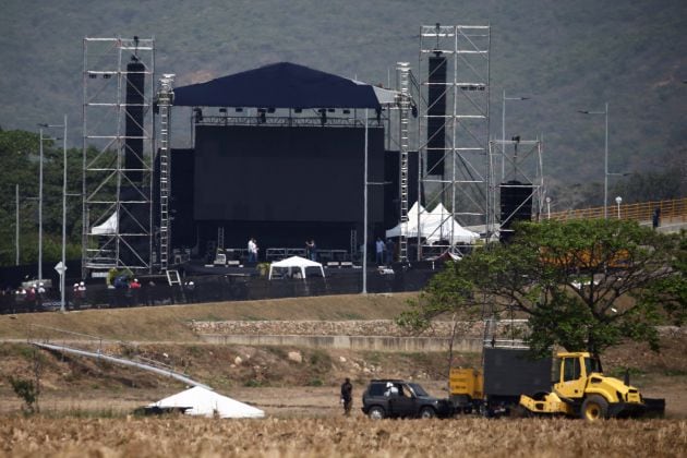 Escenario preparado en la frontera