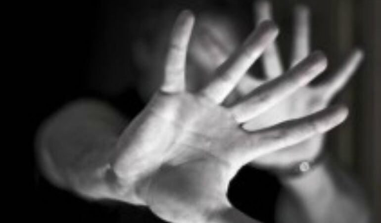 Detenido un individuo por maltratar a su pareja de forma reiterada