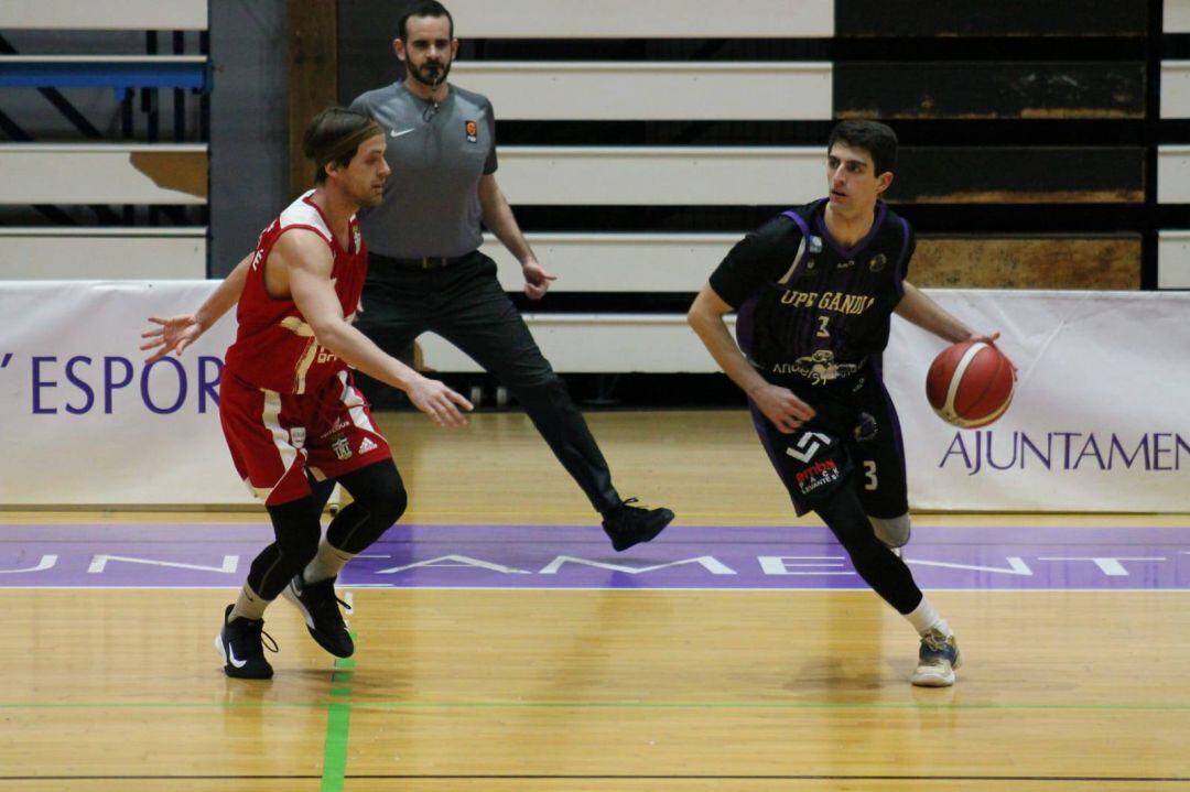 Joan Hernández en un partido de la temproada pasada