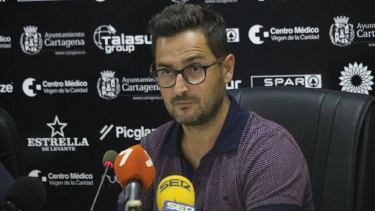 Paco Belmonte en la SER: "Vamos a estar muy cerquita del lleno en el Cartagonova"