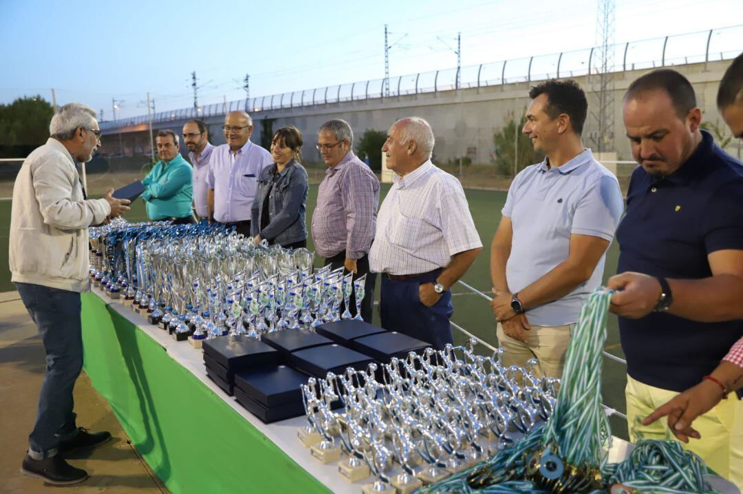 Momento de la entrega de Trofeos del San José Obrero