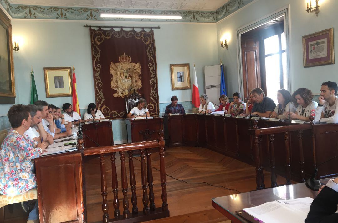 Pleno del Ayuntamiento de Castro Urdiales.