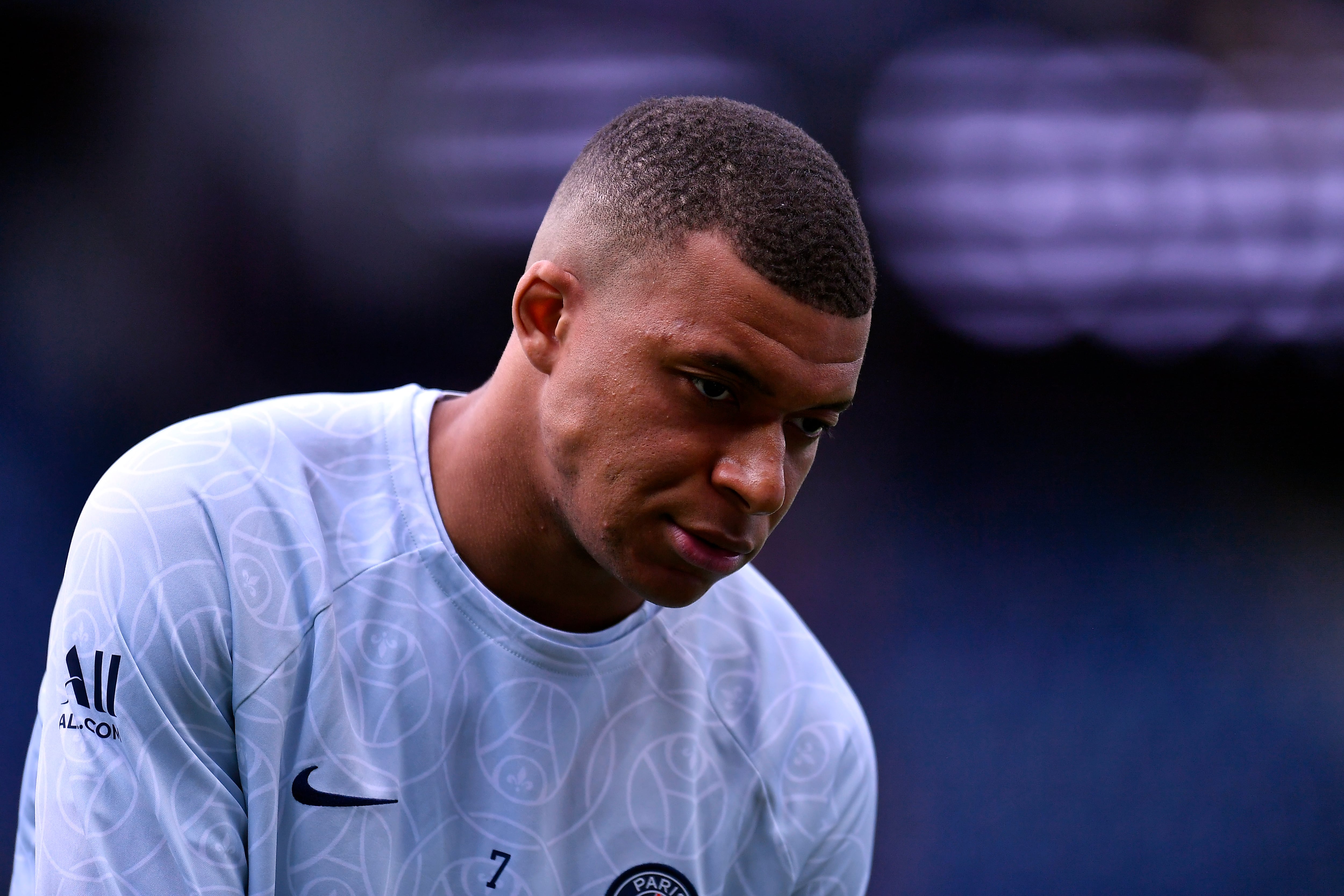 Kylian Mbappé, durante el calentamiento de un partido con el PSG. (Photo by Aurelien Meunier - PSG/PSG via Getty Images)