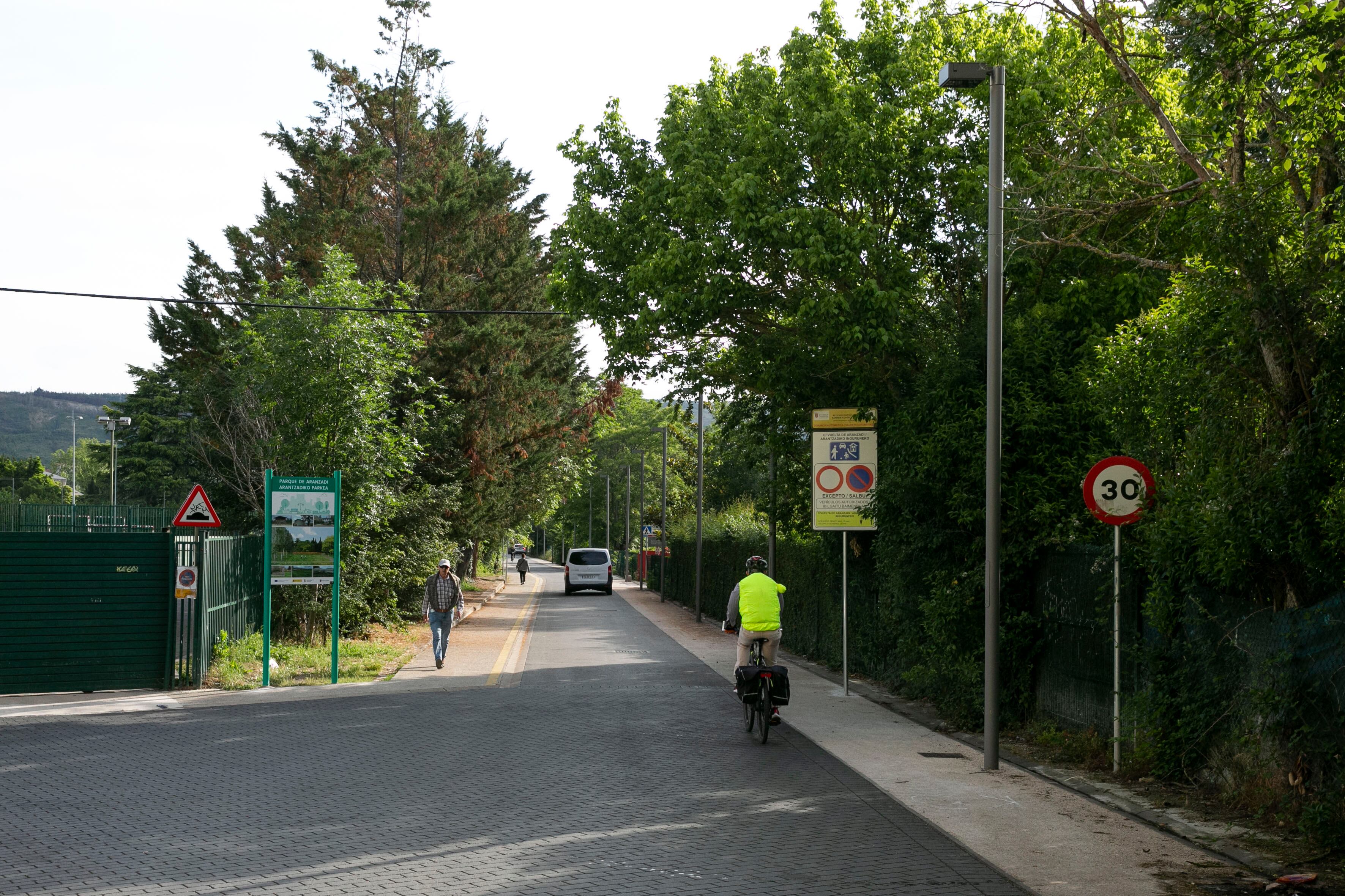 El Ayuntamiento clausura el antiguo convento de Agustinas, en Aranzadi, y busca alternativas para las personas que pernoctaban en la zona