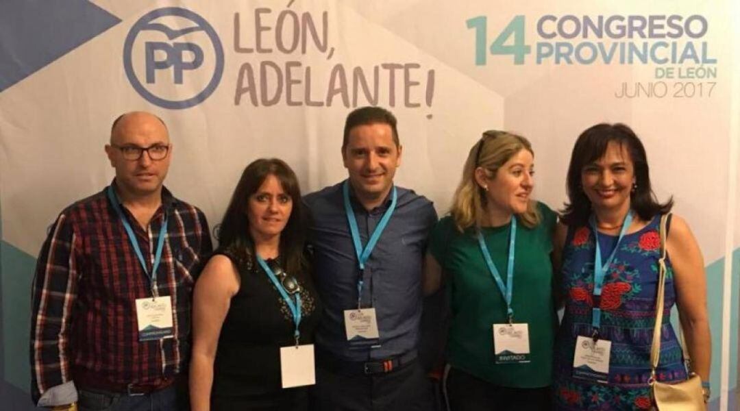 Varios miembros del PP de La Bañeza