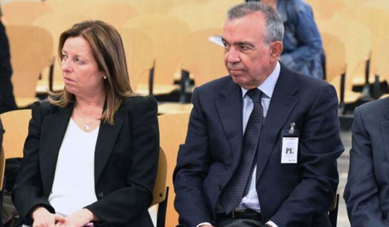 María Dolores Amorós y Roberto López Abad en la Audiencia Nacional durante el juicio por la quiebra de la CAM