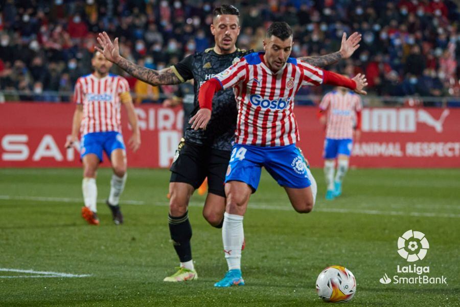 La Ponferradina desciende al sexto puesto y ve como hasta siete equipo pelean por colarse en puestos de promoción de ascenso