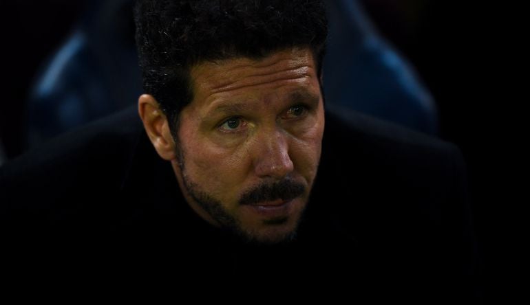 Diego Pablo Simeone, en el banqullo durante el partido frente al Villarreal