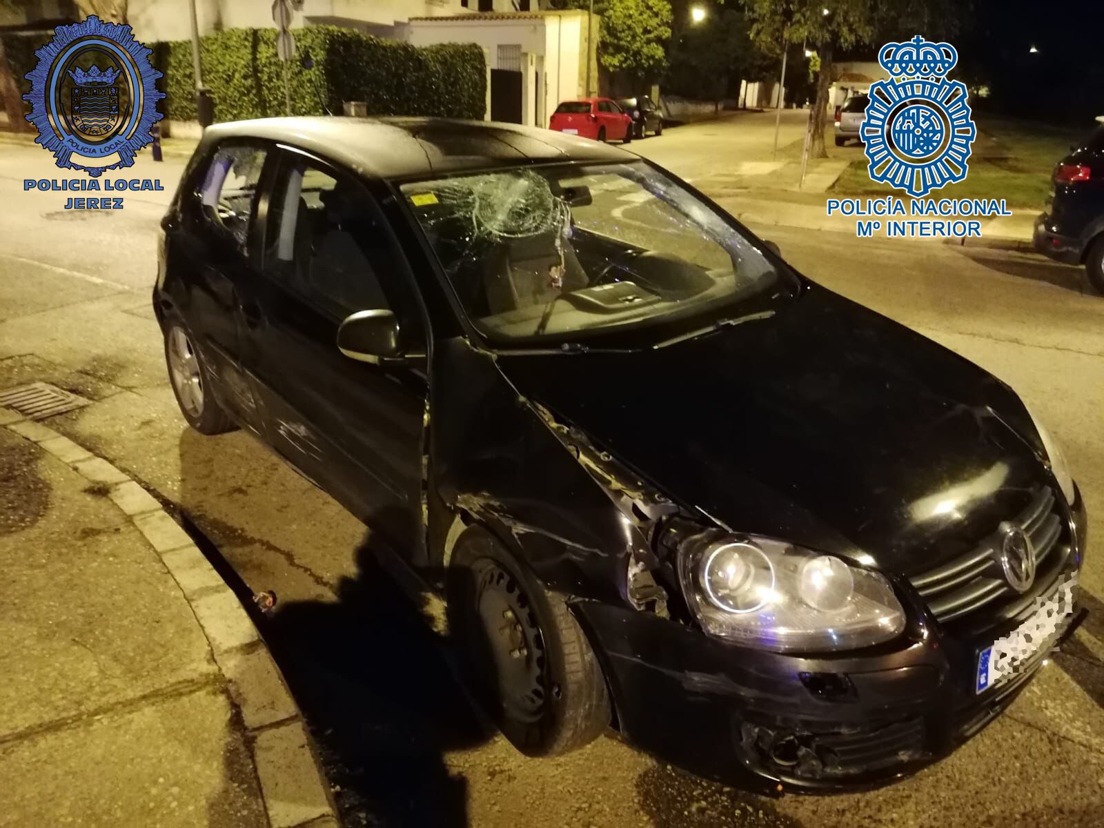 Estado en el que quedó el coche que conducía el detenido