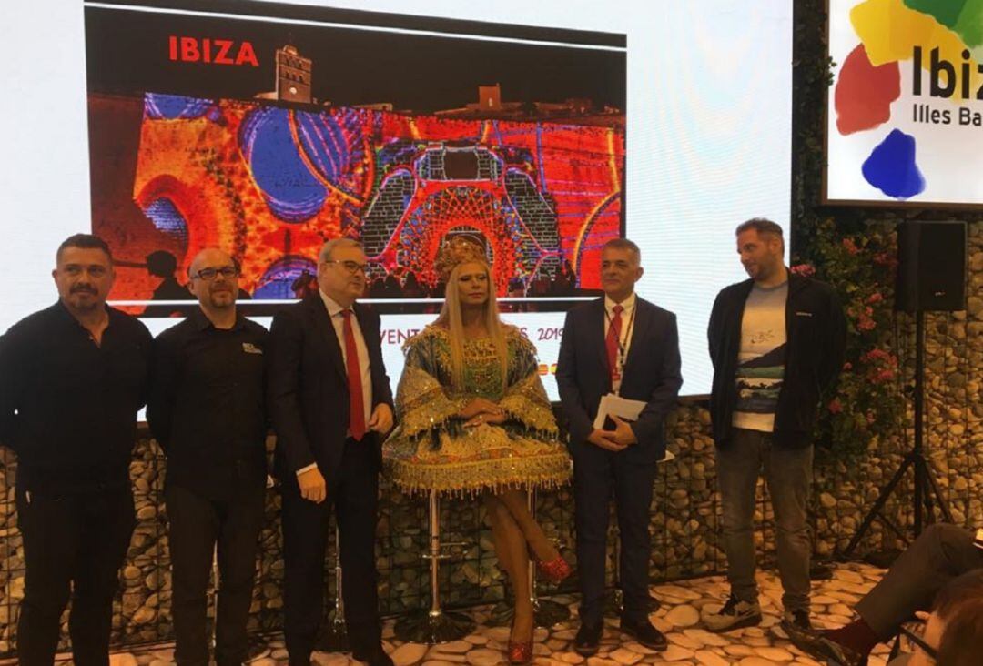 Imagen de una de las presentaciones en el Stand de Ibiza