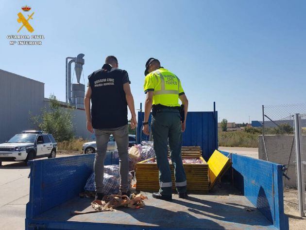 Pillado con 380 kilos de hachís ocultos en una furgoneta en Calatayud