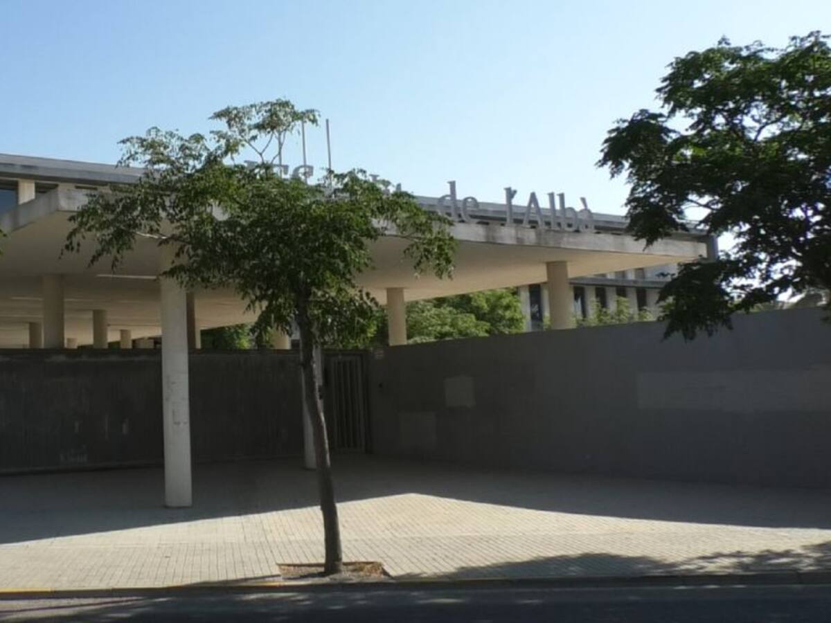 El IES Nit de l'Albà no tiene conserjes