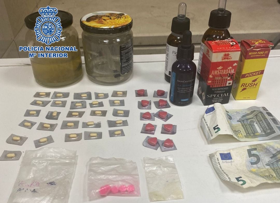 Parte de la droga incautado en Málaga