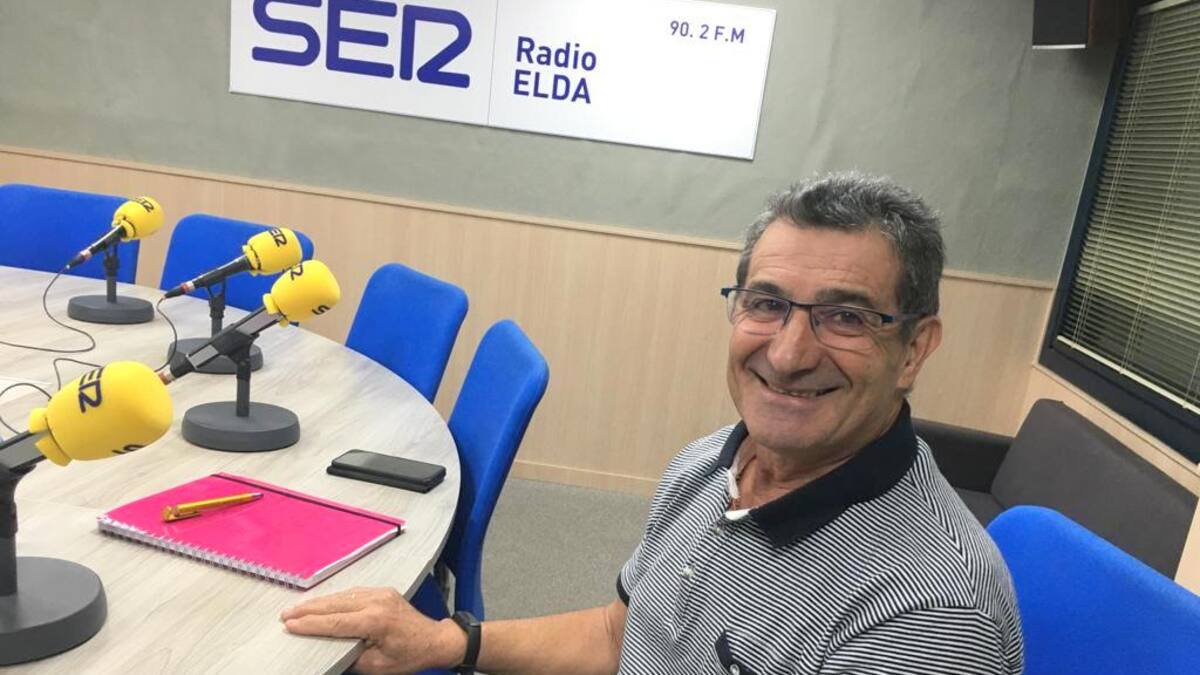 Luis Miralles, miembro Plataforma Pensionistas Petrer: “Me niego a que un joven diga que no va a cobrar pensión”