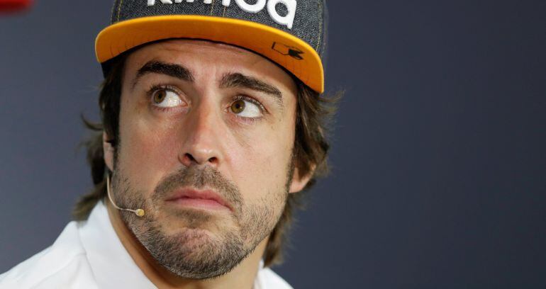 Fernando Alonso, en la rueda de prensa de los pilotos antes del Gran Premio de Baréin.