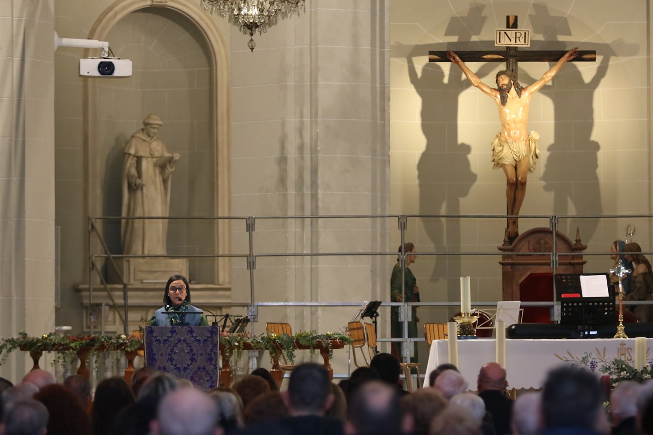 Isabel Blanes ofreció su pregón en la iglesia de Santa Ana