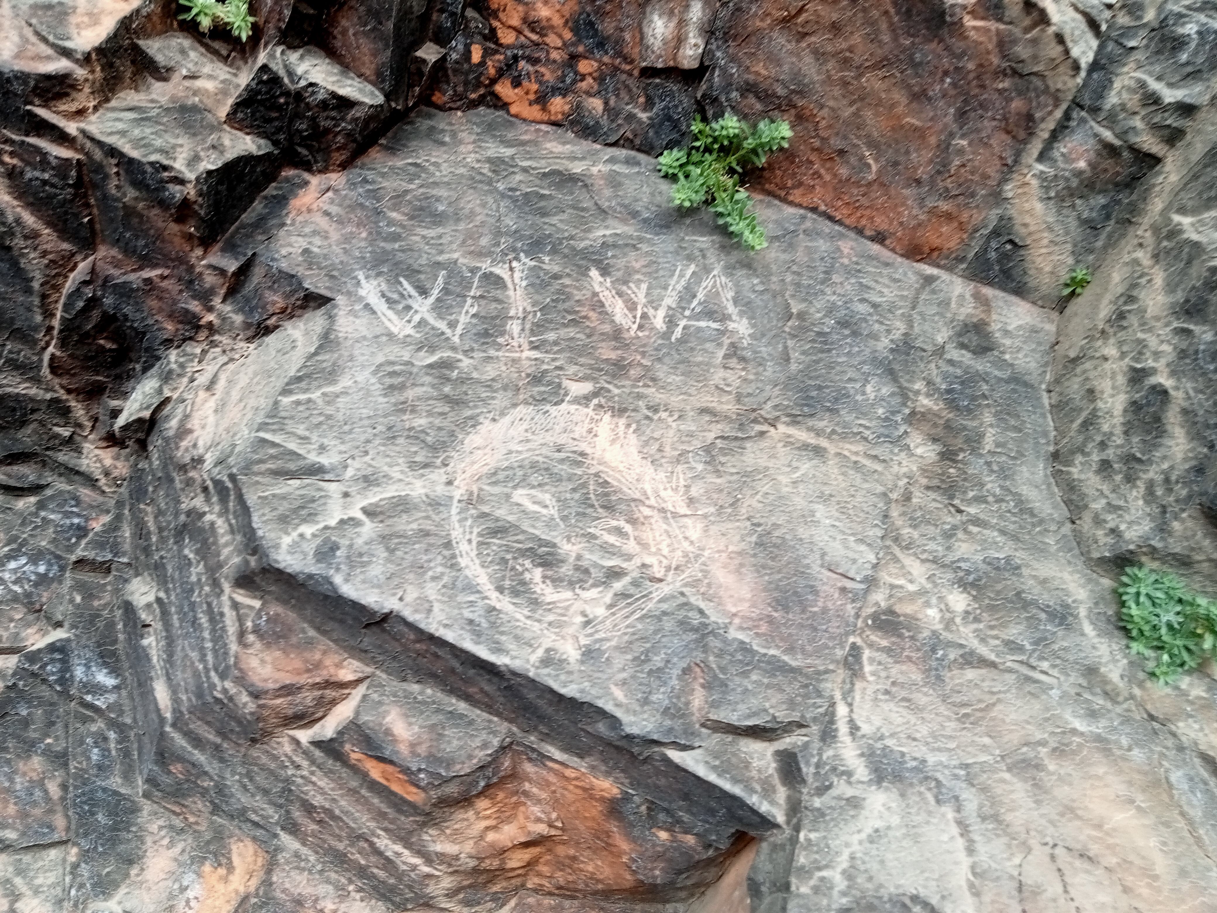 Piedra de la Cueva de los Muñecos, en el Parque Natural de Despeñaperros.